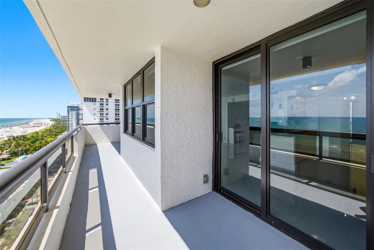 2555 Collins Ave , Unit 1511, Miami Beach, FL 33140 Photo