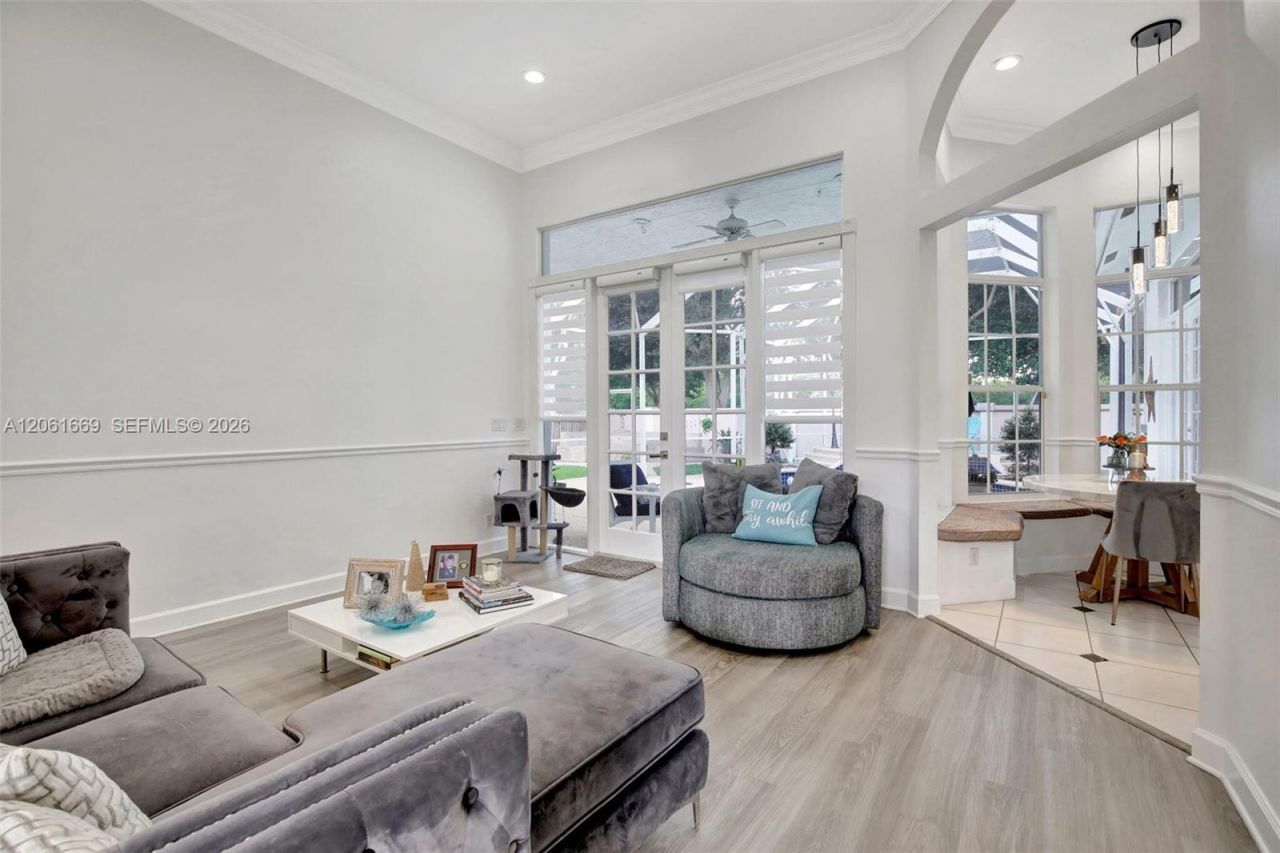 351 NW 110th Ave, Plantation, FL 33324 Photo