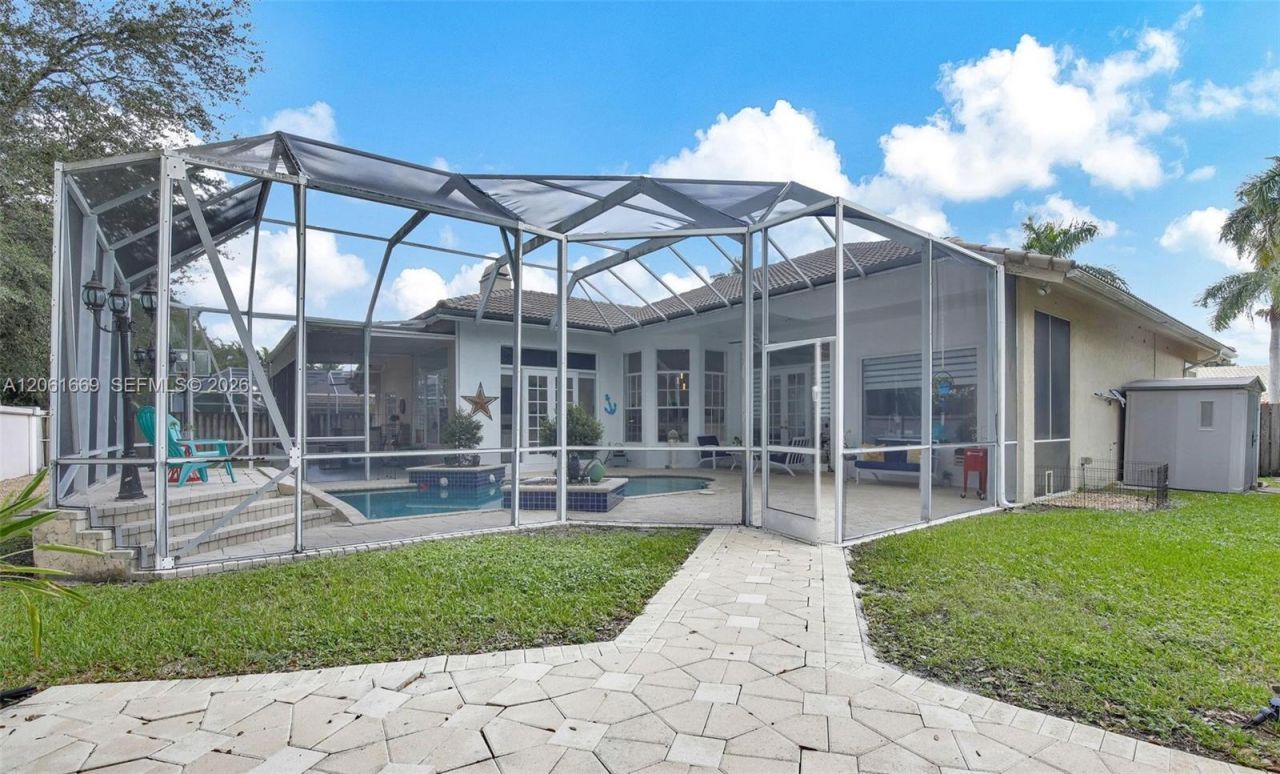 351 NW 110th Ave, Plantation, FL 33324 Photo