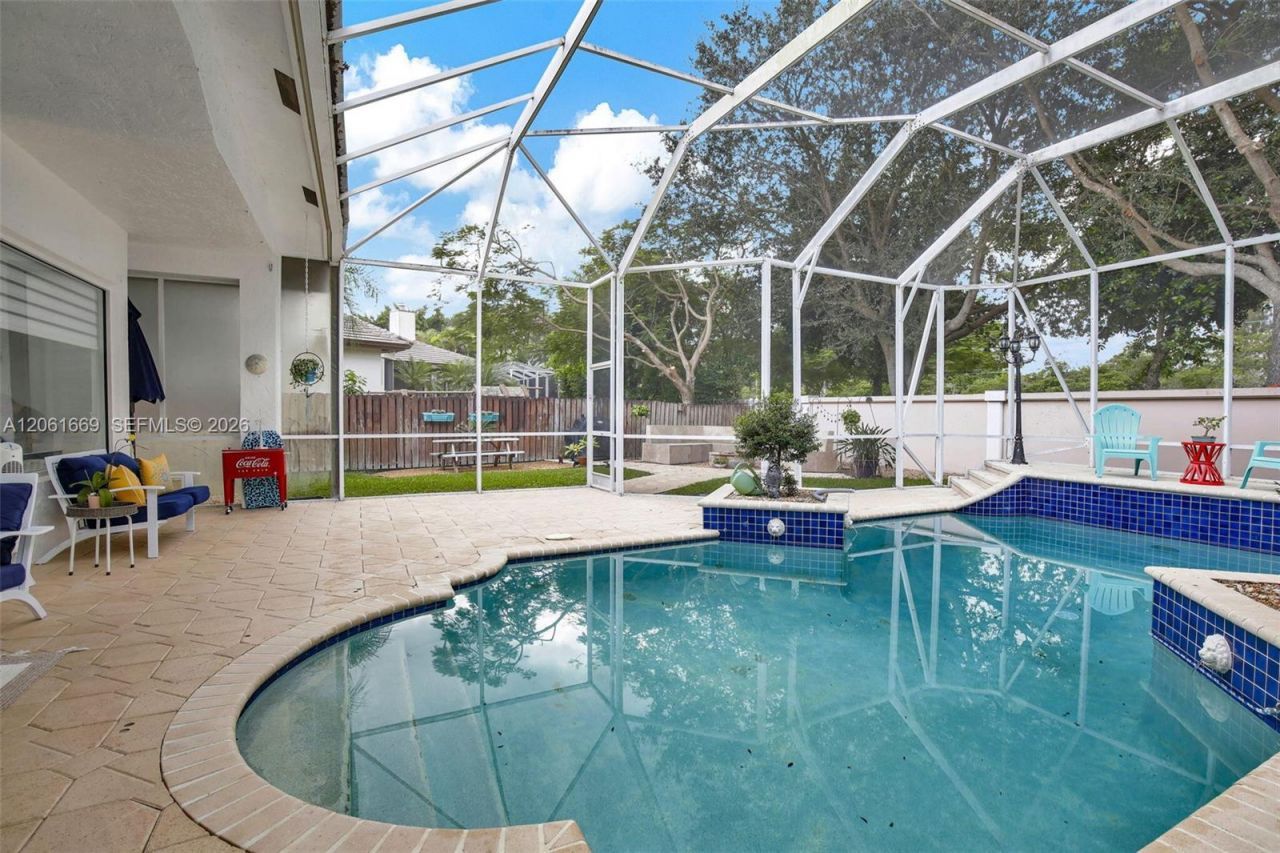 351 NW 110th Ave, Plantation, FL 33324 Photo