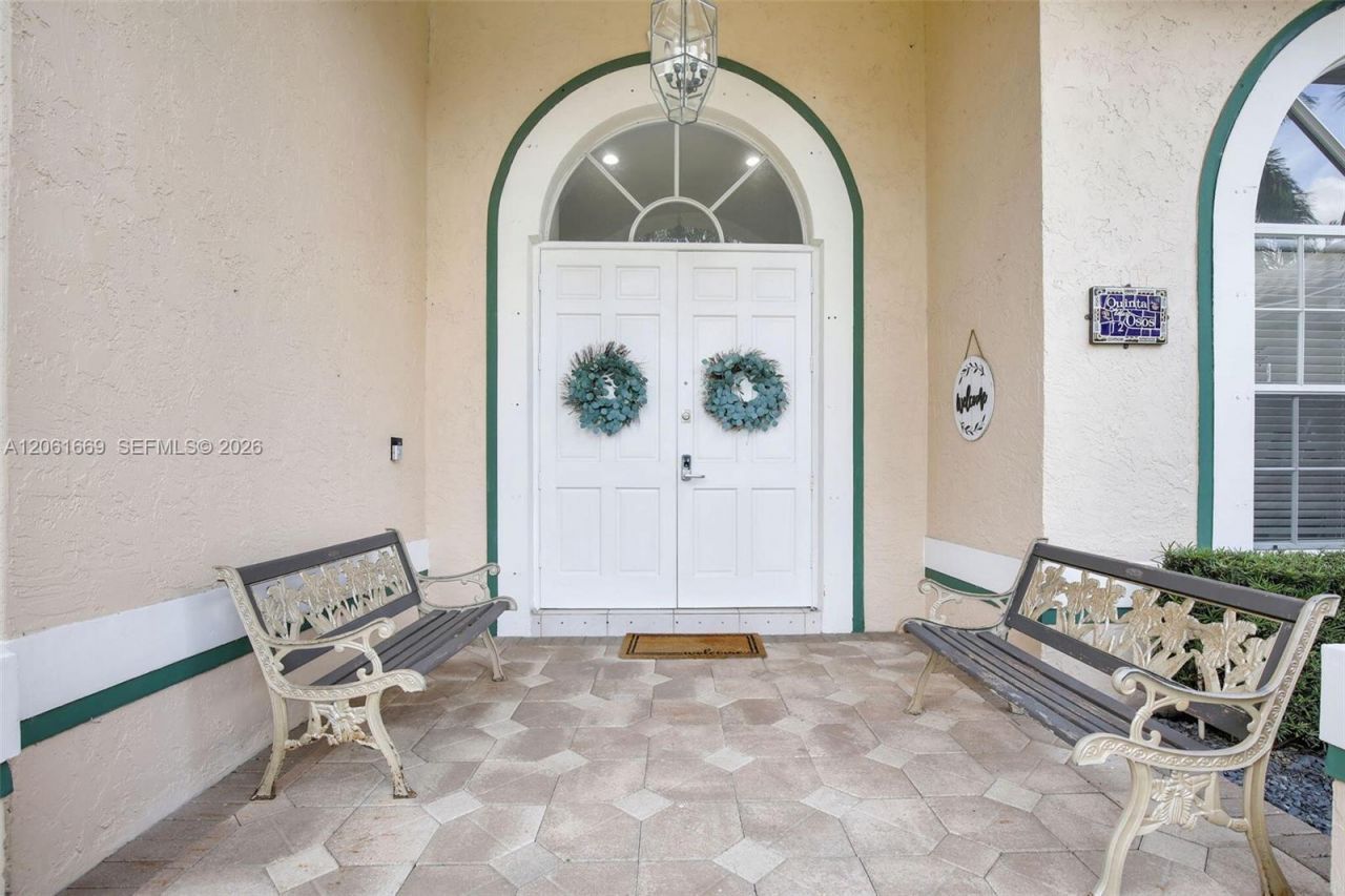351 NW 110th Ave, Plantation, FL 33324 Photo