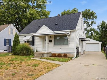 22421 Revere Street, St Clair Shores, Mi 48080
