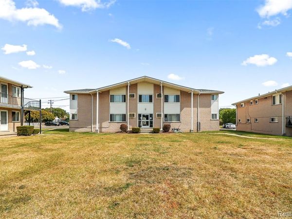 700 Harrison Boulevard, Lincoln Park, Mi 48146