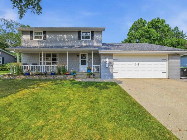 708 Mary Street, Beaver Dam, WI 53916