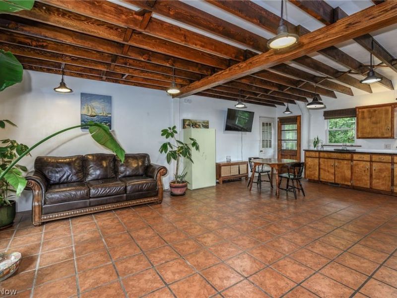 737 Allerton St , Kent, OH 44240 Photo 3