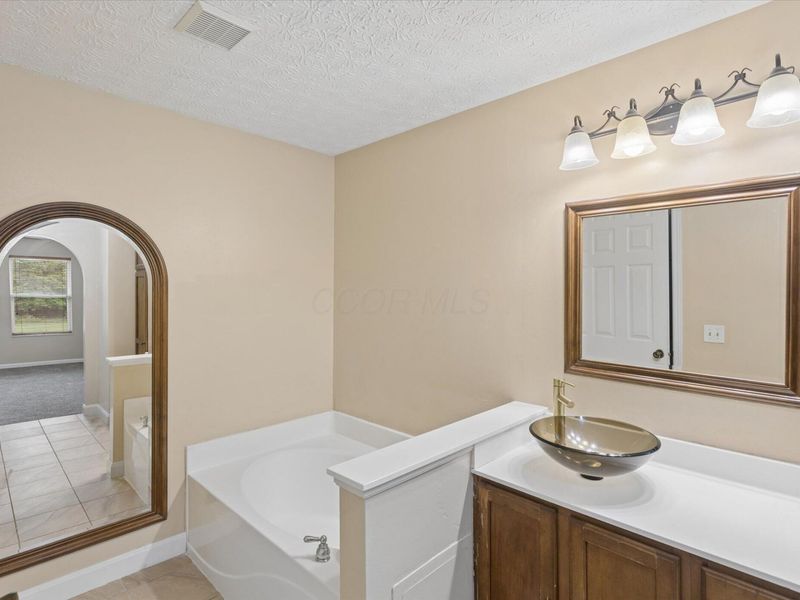 192 Strathsprey Drive, Blacklick, OH 43004 Photo 18