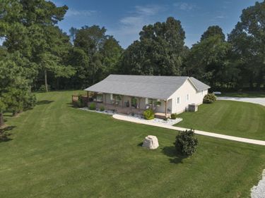 214 Boone Hill Road, Benton, KY 42025