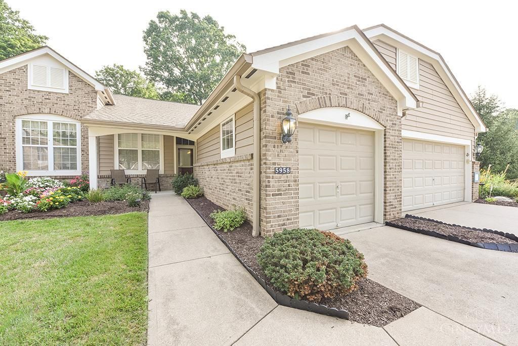 5958 Castlewood Crossing, Miami Twp, OH 45150 Main Photo