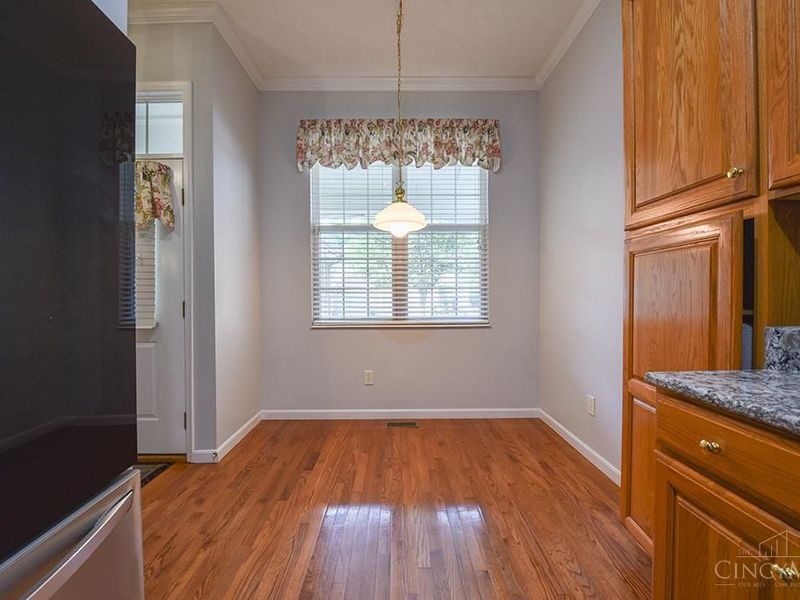 5958 Castlewood Crossing, Miami Twp, OH 45150 Photo 13