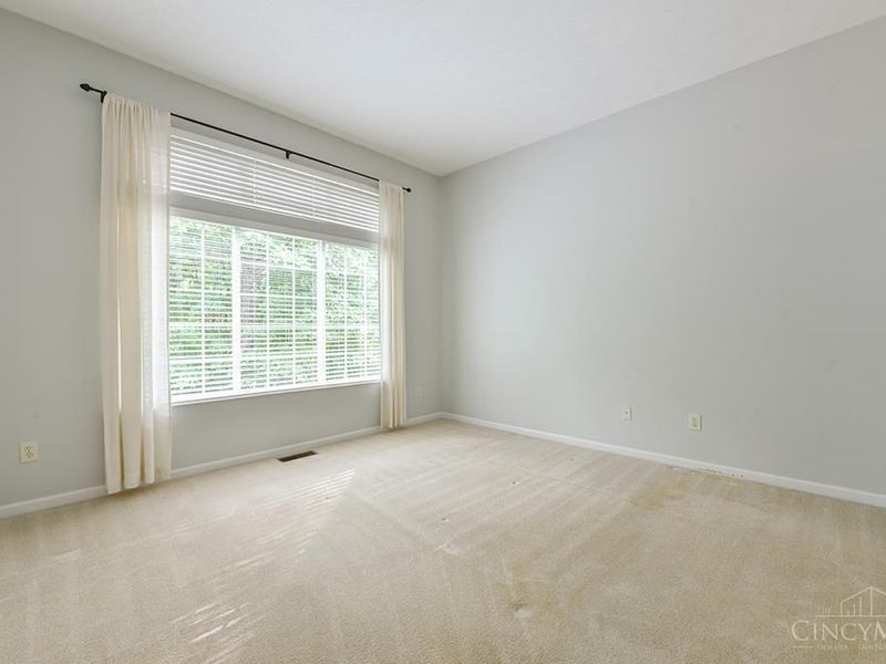 5958 Castlewood Crossing, Miami Twp, OH 45150 Photo 27