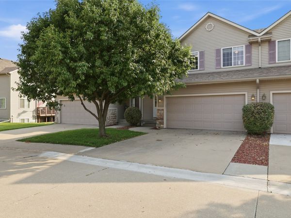 1307 NW 23rd Lane , Ankeny, IA 50023