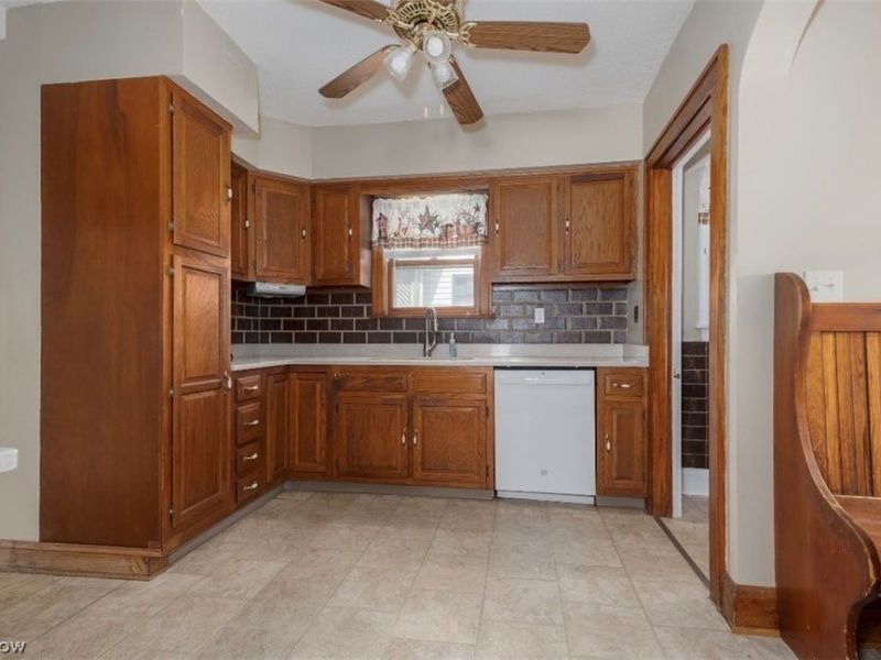 339 Korman Avenue NE, Massillon, OH 44646 Photo 13