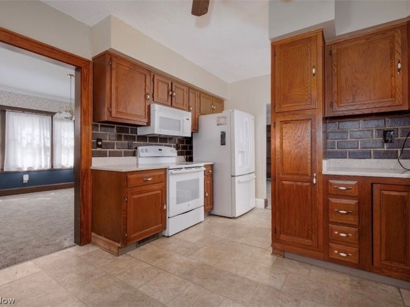 339 Korman Avenue NE, Massillon, OH 44646 Photo 14