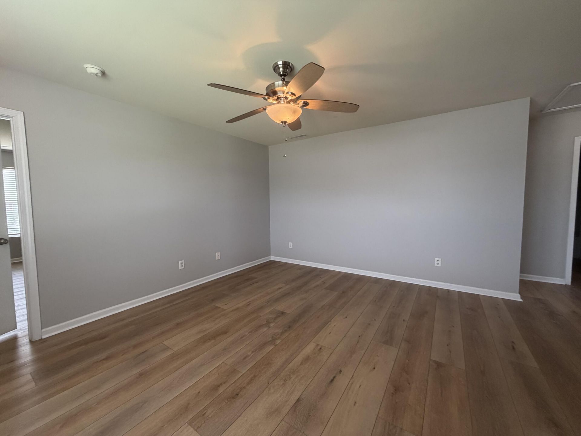 701 Greymohr Lane Photo 10