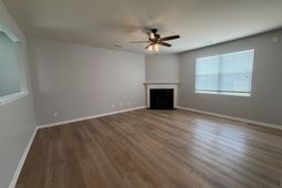 701 Greymohr Lane photo 4