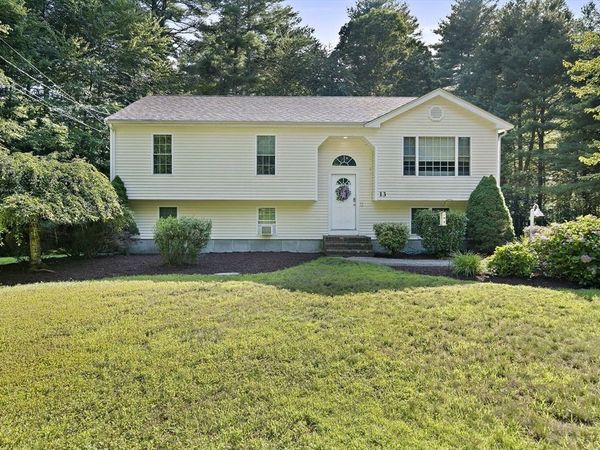 13 Church, Berkley, MA 02779