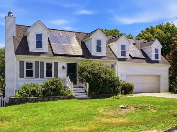 7 Sheldon St, Methuen, MA 01844