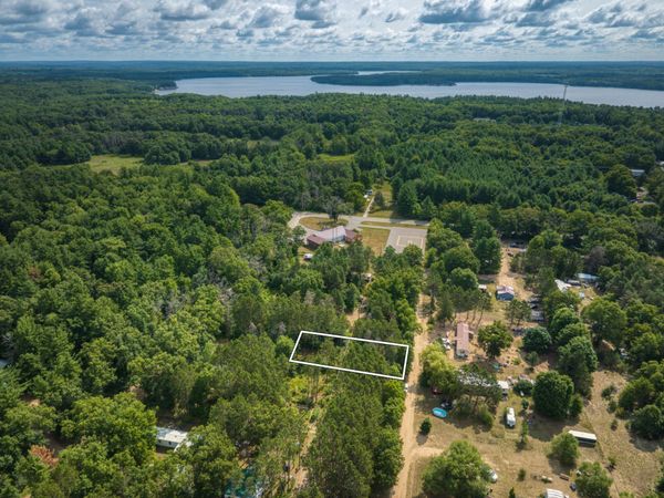 6313 E 29th Street, White Cloud, MI 49349