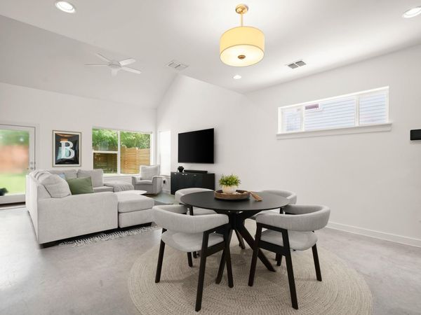 5616 S 1st ST, Unit 18, Austin, TX 78745