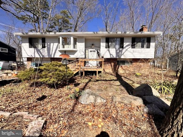 311 CALIFORNIA TRAIL, BROWNS MILLS, NJ 08015