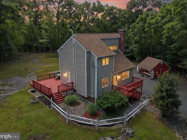 2522 JONATHAN COURT, EAST STROUDSBURG, PA 18302