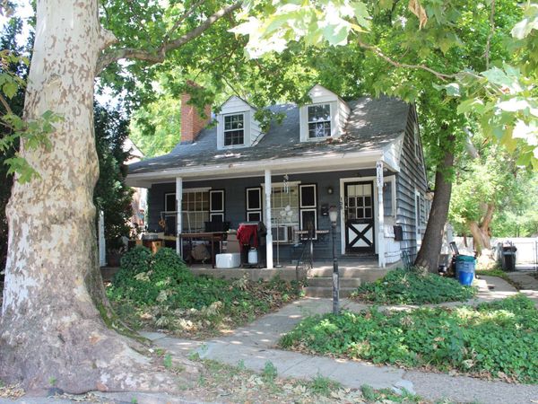 135 E GREENWOOD AVENUE, LANSDOWNE, PA 19050