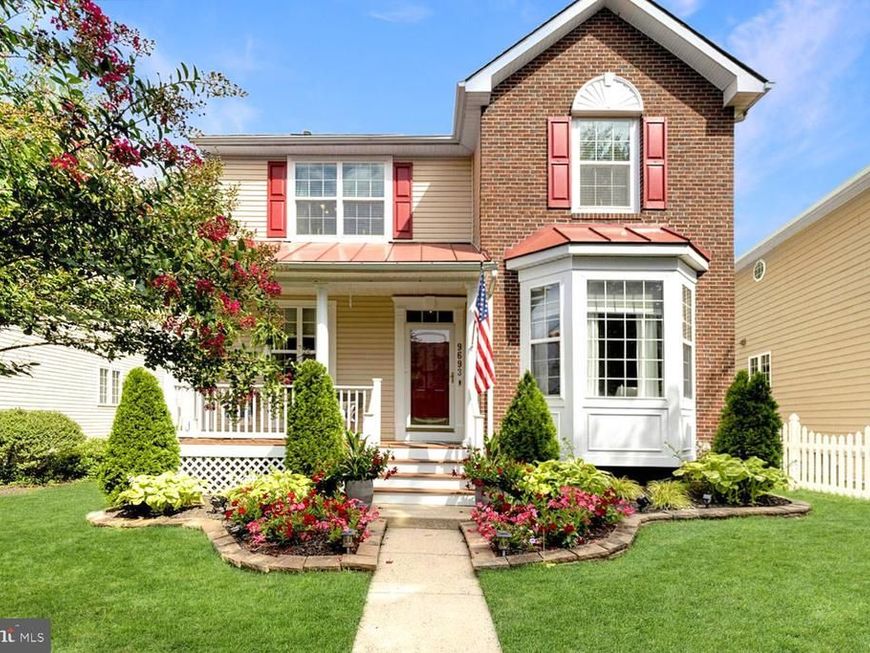 9693 Royal Crest Cir, Frederick, MD 21704 Main Photo