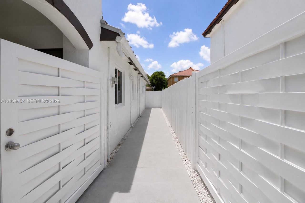 26230 SW 135th Ave, Homestead, FL 33032 Photo