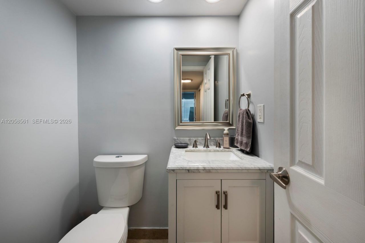 4010 Galt Ocean Dr, Unit 207, Fort Lauderdale, FL 33308 Photo