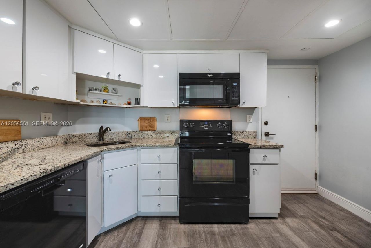 4010 Galt Ocean Dr, Unit 207, Fort Lauderdale, FL 33308 Photo