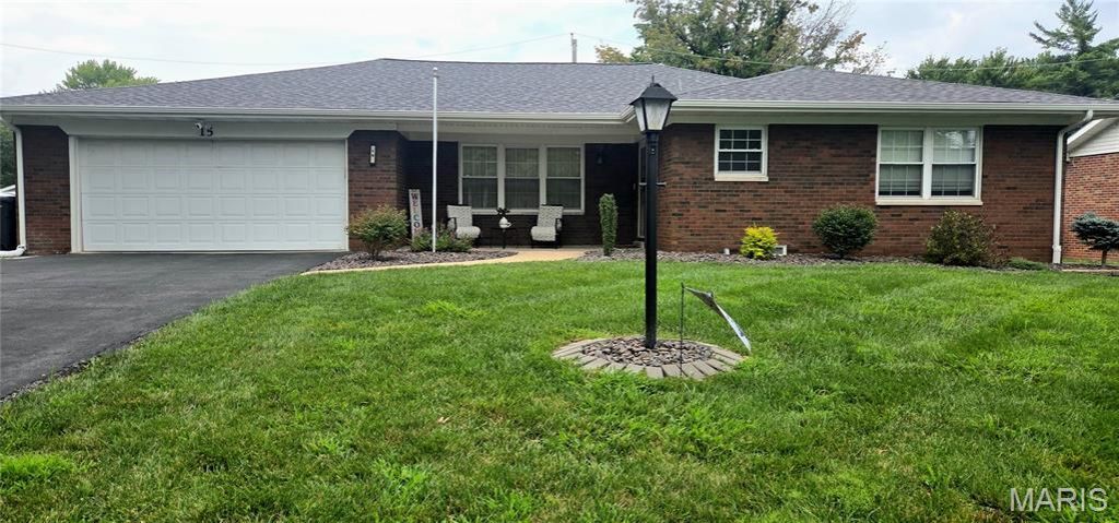 15 Hollandia Drive , Fairview Heights, IL 62208 Main Photo