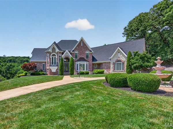 5 Kehrs Mill Glen Court, Clarkson Valley, MO 63005