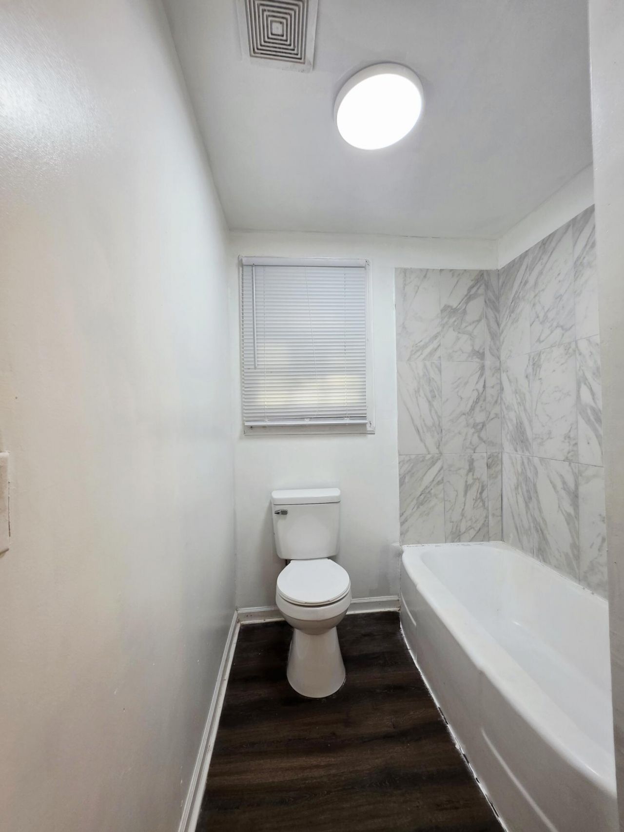 401 Clarendon Street Photo 21