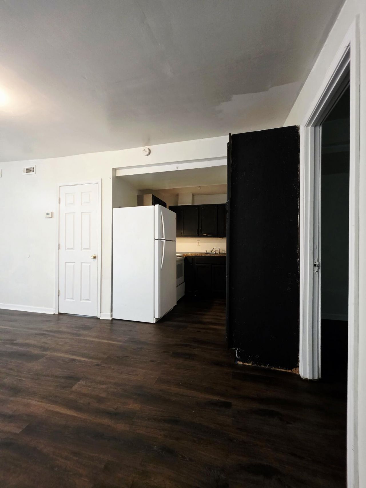401 Clarendon Street Photo 36