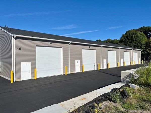 10 Cambridge St, Middleboro, MA 02346