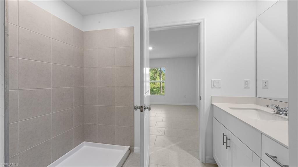 11886 Savanna Lakes Blvd, Lehigh Acres, FL 33974 Photo