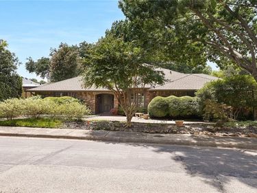 7009 Spanky Branch Drive, Dallas, TX 75248