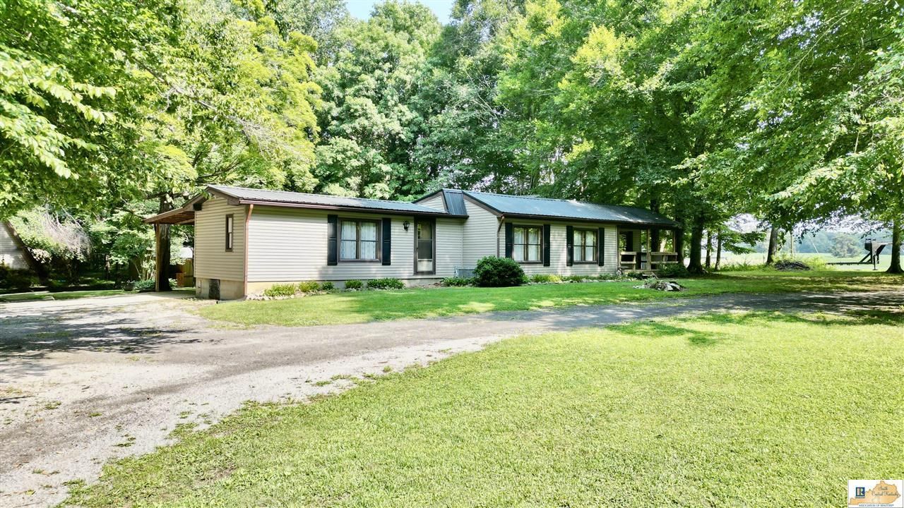 3148 Holmes Bend Road, Columbia, KY 42728 Main Photo