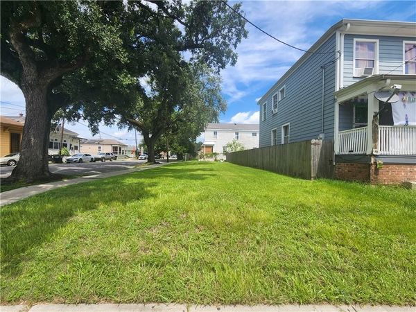 2139 S LIBERTY Street , New Orleans, LA 70113