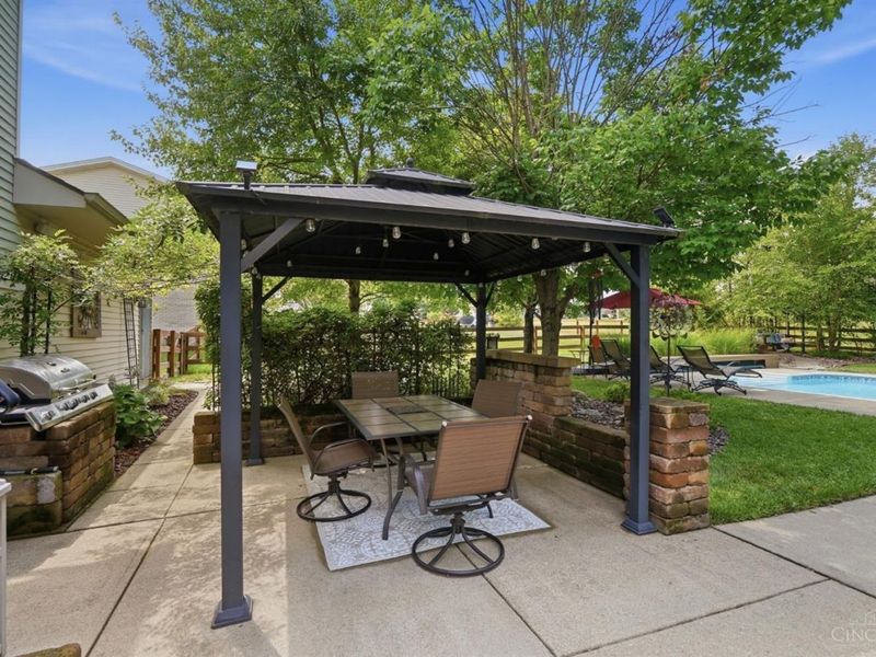 5096 Elk Fairways Drive, Liberty Township, OH 45011 Photo 17