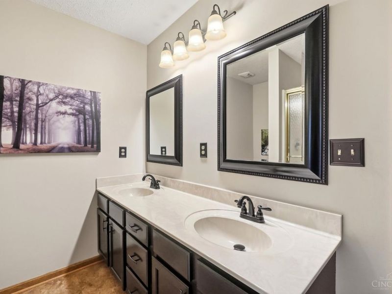 5096 Elk Fairways Drive, Liberty Township, OH 45011 Photo 21