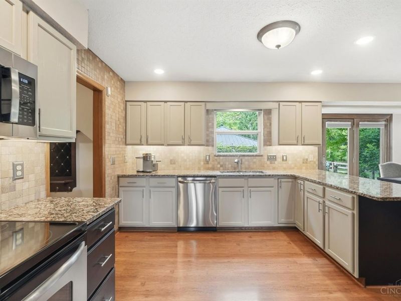 5096 Elk Fairways Drive, Liberty Township, OH 45011 Photo 6