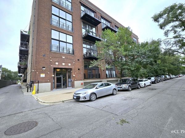 1935 N FAIRFIELD Avenue , Unit 411, Chicago, IL 60647