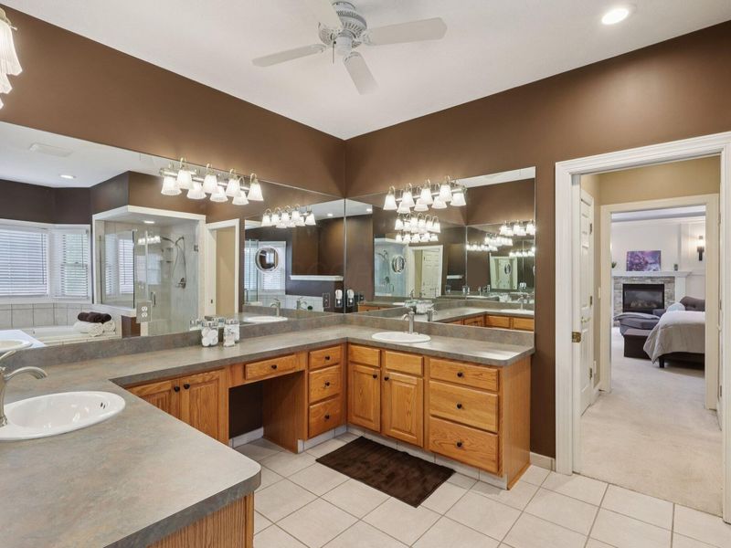37540 Delamere Court, Solon, OH 44139 Photo 23