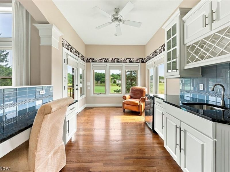 4240 Saint Annes Court, Avon, OH 44011 Photo 12