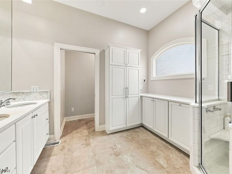4240 Saint Annes Court, Avon, OH 44011 Photo 18