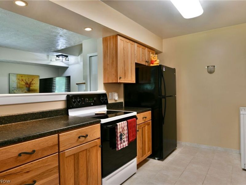 2832 Ivy Hill Circle , Unit D, Cortland, OH 44410 Photo 19