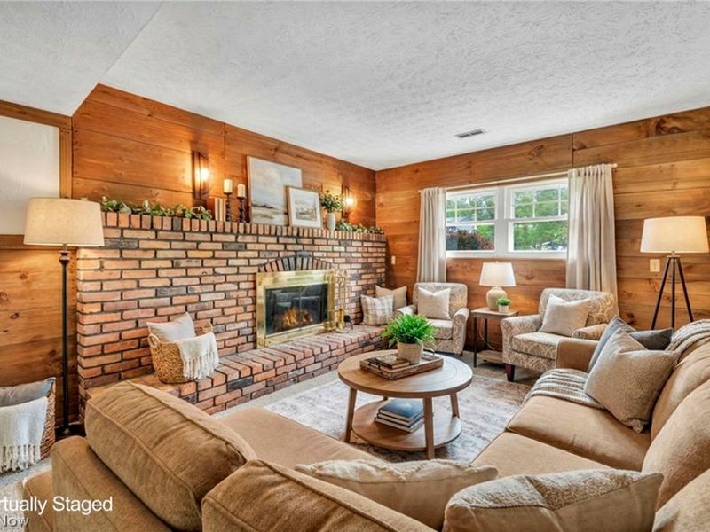 8600 Brentwood Drive, Olmsted Township, OH 44138 Photo 16