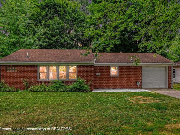 1897 Hall Street, Holt, MI 48842