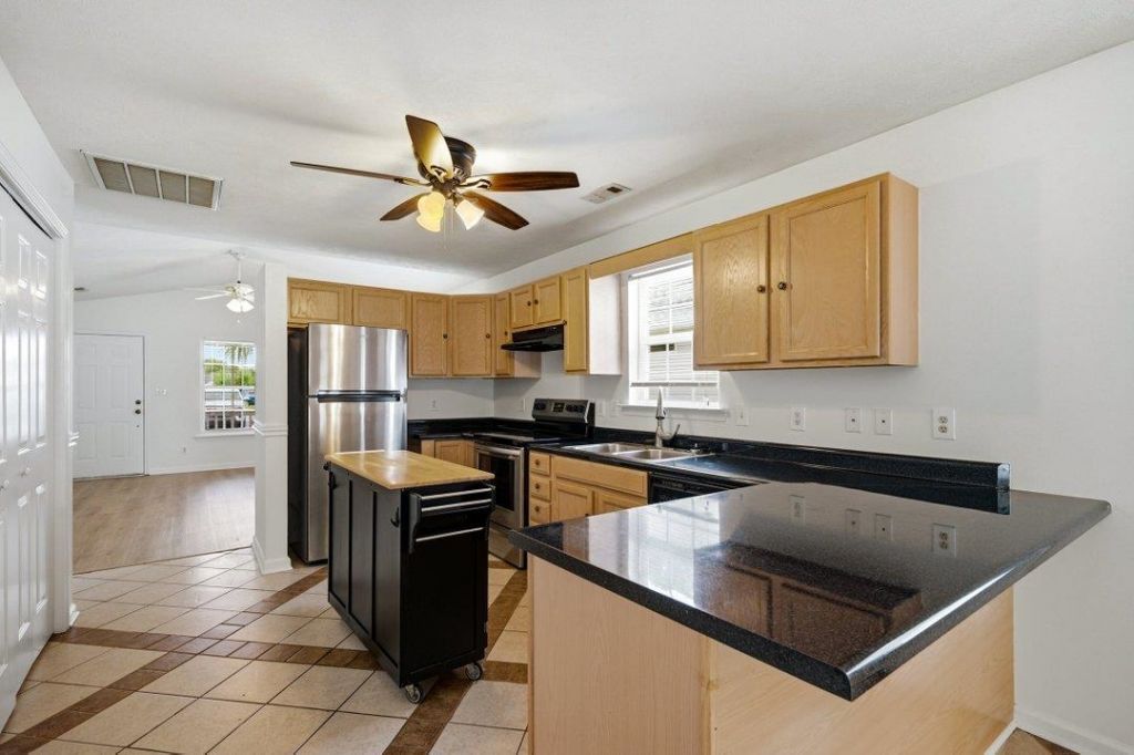 3036 Sabal Ct.  Photo 8